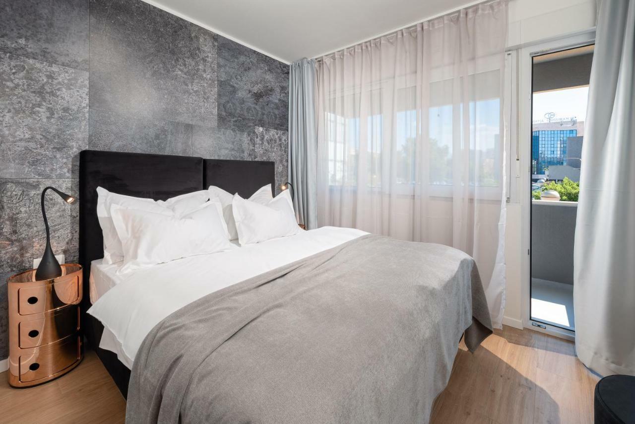 Luxe Kamer met 1 of 2 Bedden en Balkon